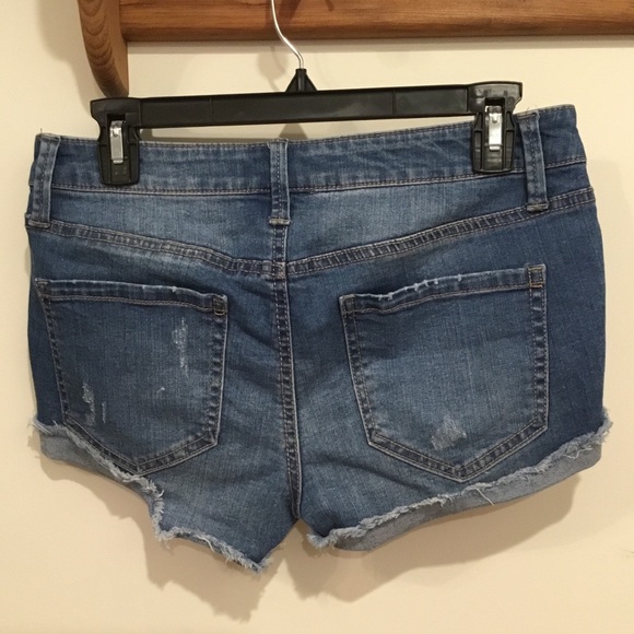 Mudd Flx Stretch Low Rise Denim Shorts - Picture 2 of 7